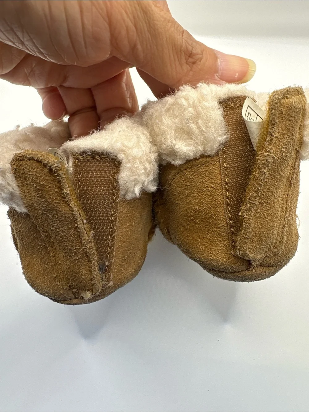 UGG soft chestnut